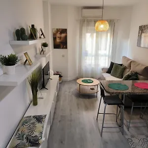 https://acogedor-apartamento-cerca-del-centro-historico-de-malaga.1costadelsol.com